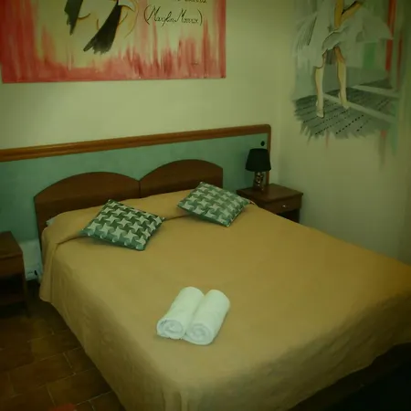 Fly House Depandance *