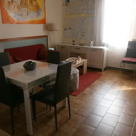 Fly House Depandance