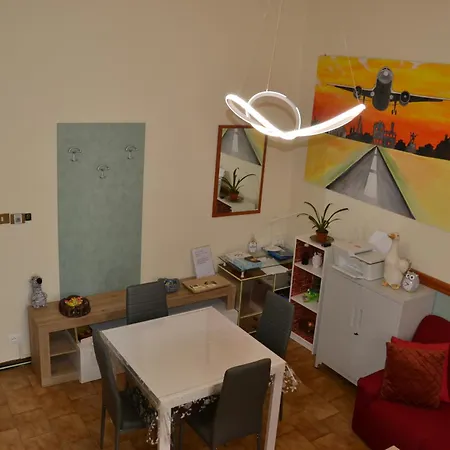 Fly House Depandance Apartment