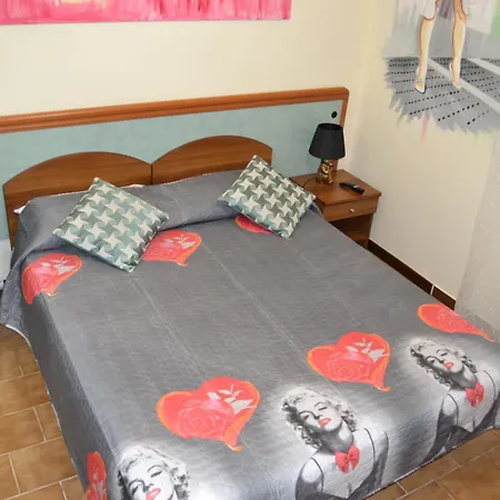 Apartment Fly House Depandance Bologna