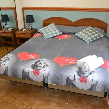 Fly House Depandance Boloňa