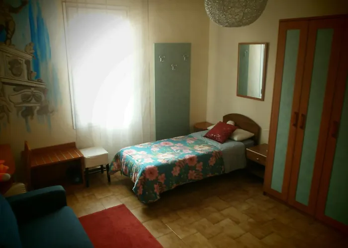 Fly House Depandance *