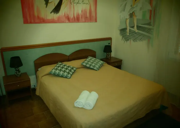 Fly House Depandance *