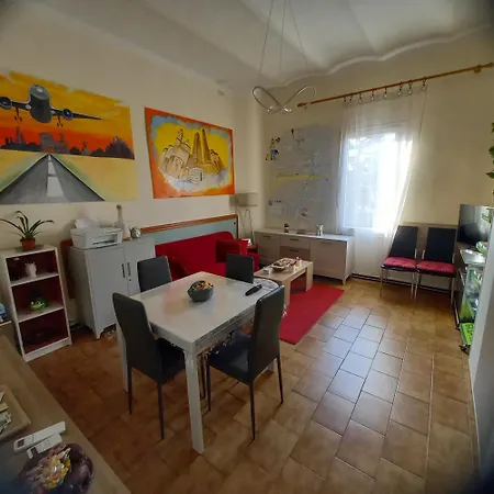 Fly House Depandance Apartamento Bolonia